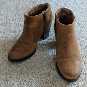 Clark's Booties